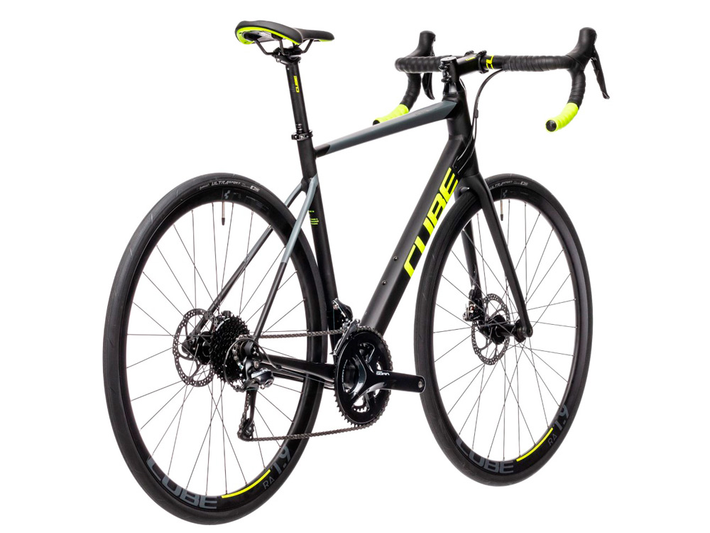 Cube attain pro road 2024 bike