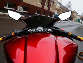 Электромотоцикл для взрослых Yamaha R1 - Фото 8